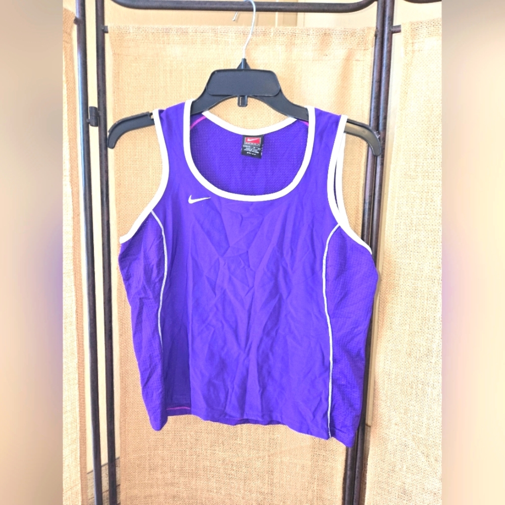 Nike Dri-Fit Women's Purple and White Athletic Tank Size Medium